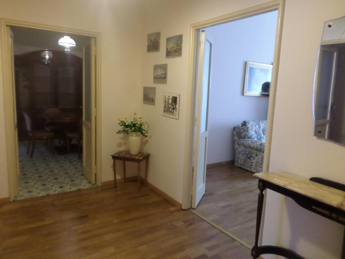 Residenza Regina Margherita Castellammare di Stabia Exterior foto
